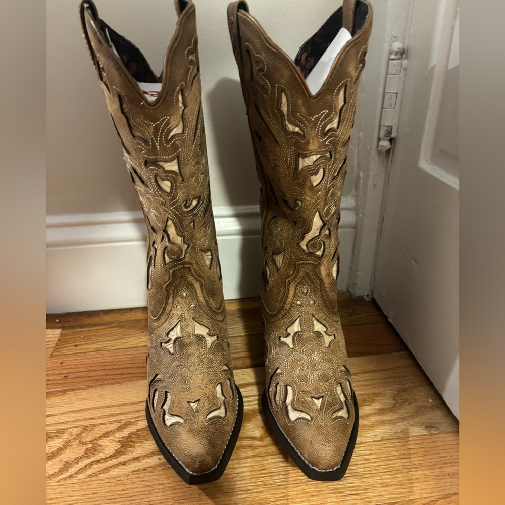 Laredo Cowboy Boots